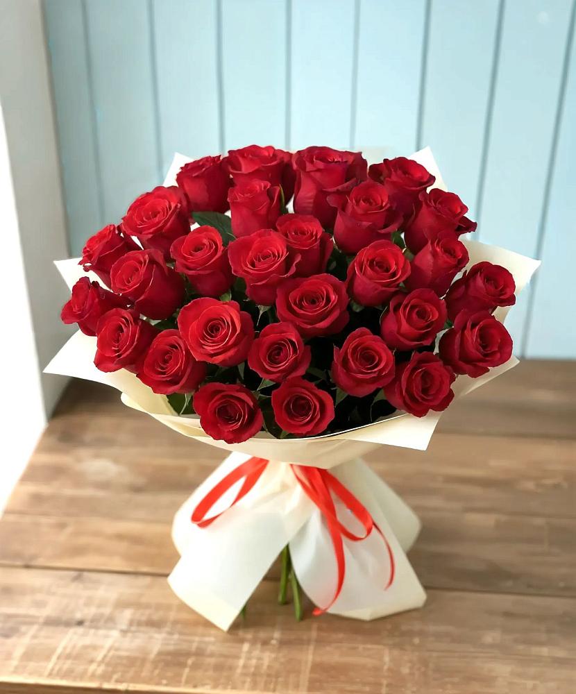 Букет 29 Красных роз в Черге