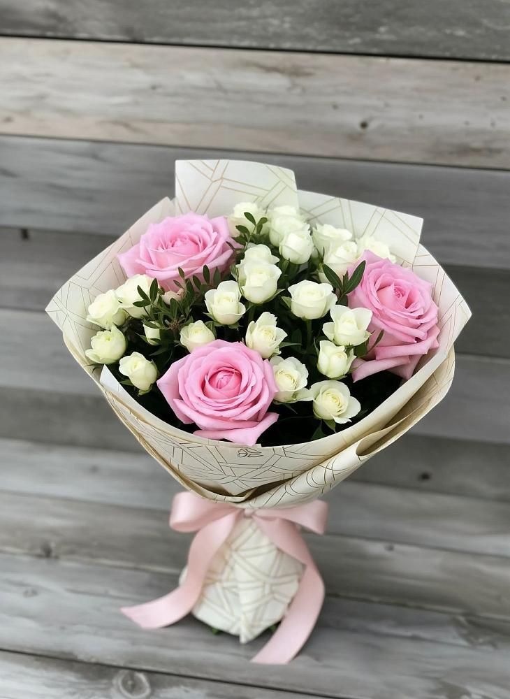 Букет цветов из: Розы в Черге