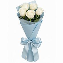 Букет 5 Белых роз Проуд в Черге