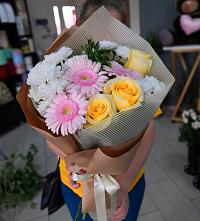 Букет цветов из:  Герберы, Розы и Хризантемы в Черге
