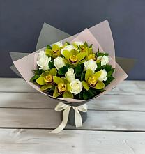 Букет цветов из:  Орхидеи и Розы в Черге