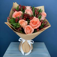 Букет цветов из:  Розы и Альстромерии в Черге
