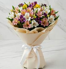 Букет цветов из:  Альстромерии в Черге