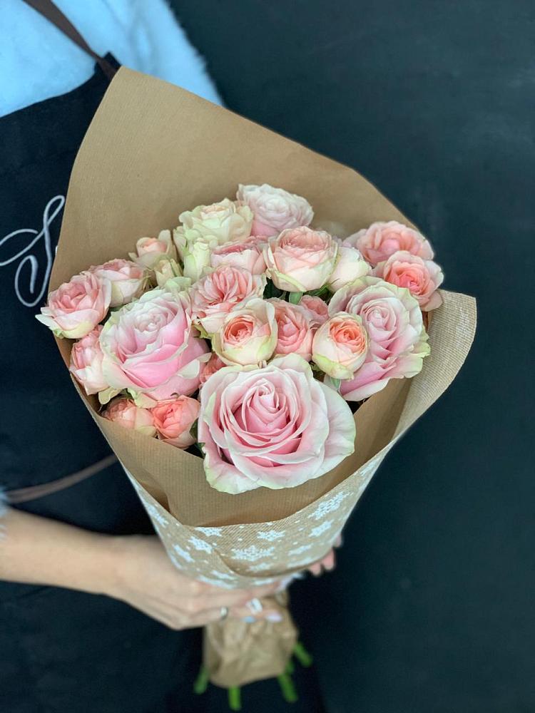 Букет цветов из: Хризантемы и Розы в Черге