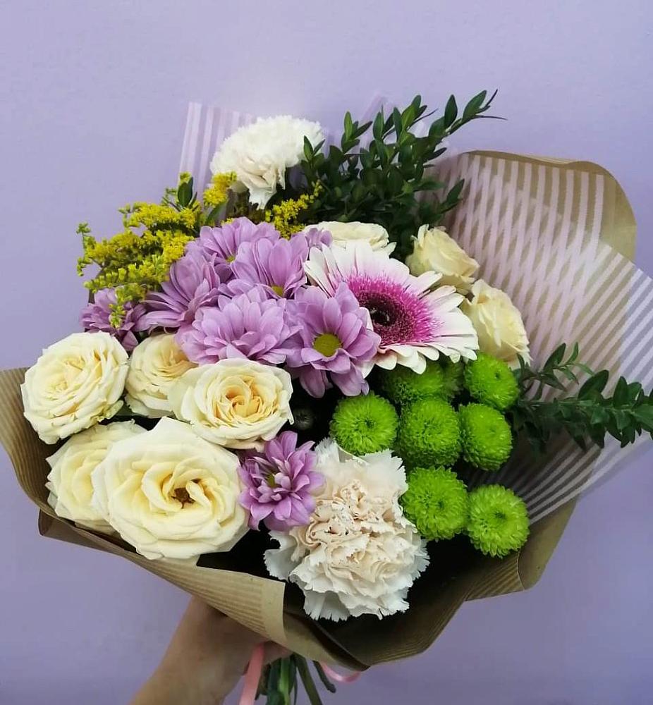 Букет цветов из: Хризантемы, Розы, Гвоздики и Герберы в Черге