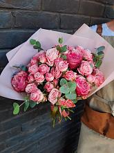 Букет цветов из:  Розы #REPLACE_PRED# Черге