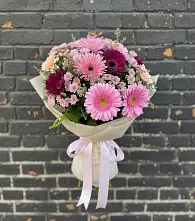 Букет цветов из:  Герберы и Хризантемы в Черге