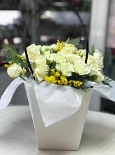 Цветочная композиция из Розы  в Черге