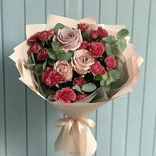 Букет цветов из:  Гвоздики и Розы #REPLACE_PRED# Черге