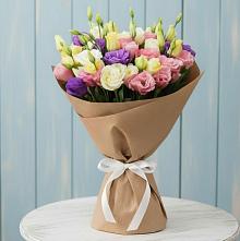 Букет цветов из:  Лизиантусы в Черге