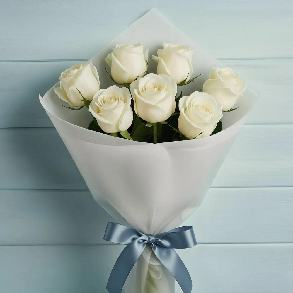 Букет 7 Белых роз Эдлесс Лав в Черге